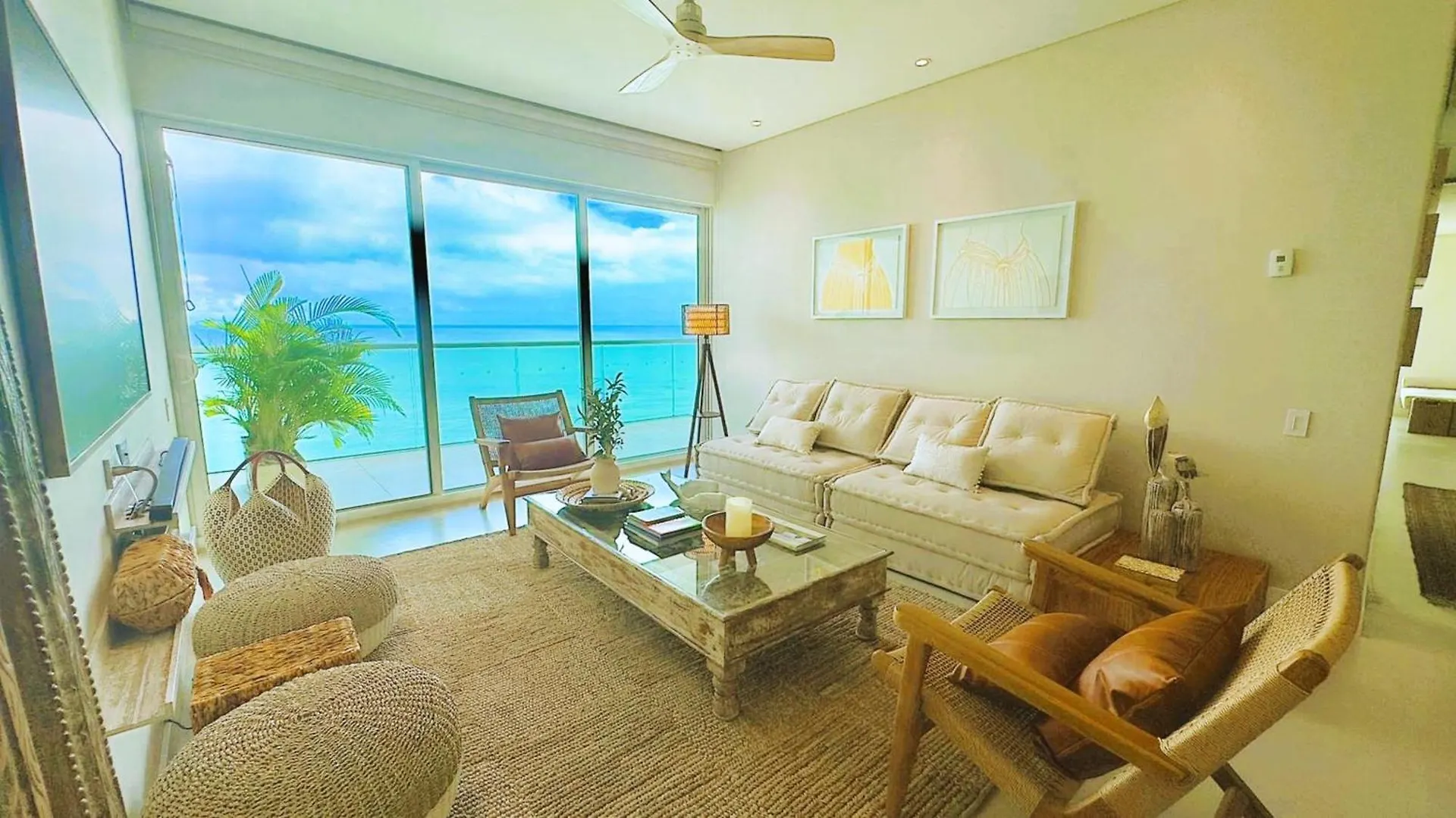 Apartasuites Edificio H2 - Vistas Al Mar & Bahia Cartagena Colombia